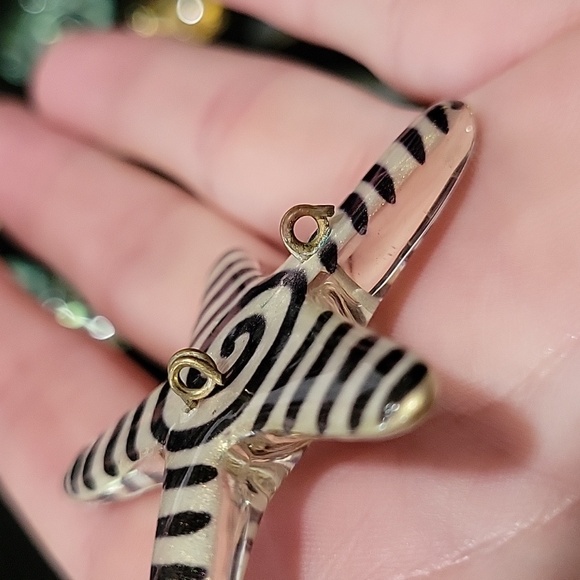 Beautiful handmade resin beads - Picture 4 of 9